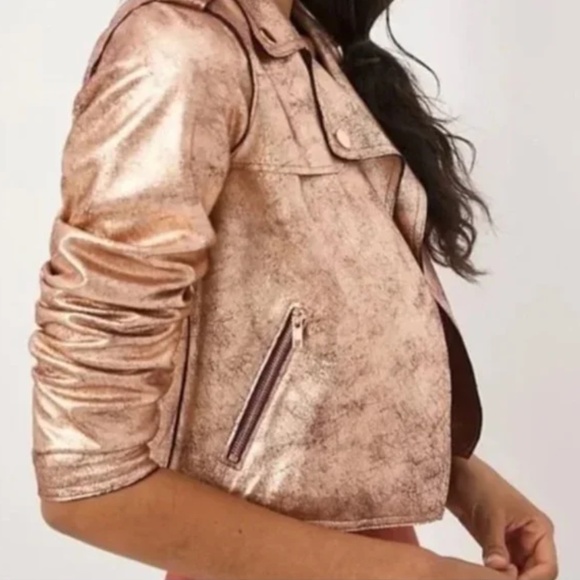 Cropped jacket - Picture 1 of 2